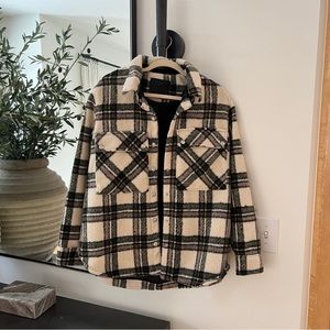 Blank NYC outsider plaid shirt jacket size L